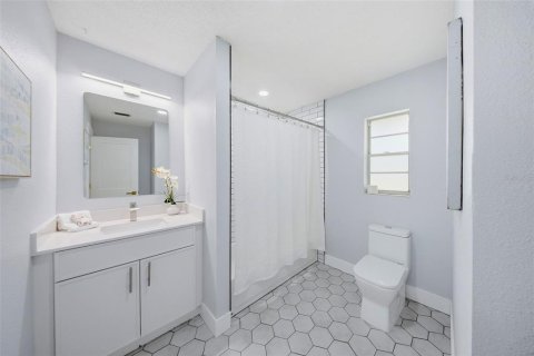 Villa ou maison à vendre à New Port Richey, Floride: 3 chambres, 162.95 m2 № 2151941 - photo 30