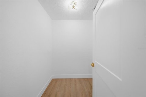 Villa ou maison à vendre à New Port Richey, Floride: 3 chambres, 162.95 m2 № 2151941 - photo 28