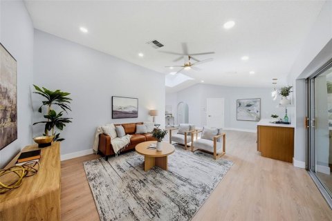 Villa ou maison à vendre à New Port Richey, Floride: 3 chambres, 162.95 m2 № 2151941 - photo 4