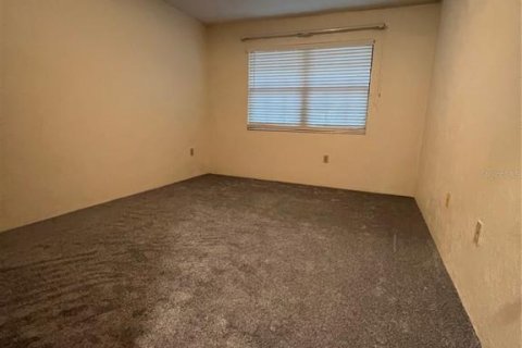 Appartement à louer à Gainesville, Floride: 2 chambres, 77.67 m2 № 230380 - photo 5