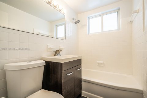 Appartement à louer à Miami Beach, Floride: 1 chambre, 60.39 m2 № 1920284 - photo 14