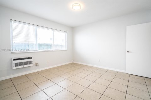 Appartement à louer à Miami Beach, Floride: 1 chambre, 60.39 m2 № 1920284 - photo 13
