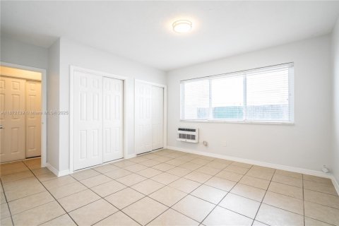 Appartement à louer à Miami Beach, Floride: 1 chambre, 60.39 m2 № 1920284 - photo 10