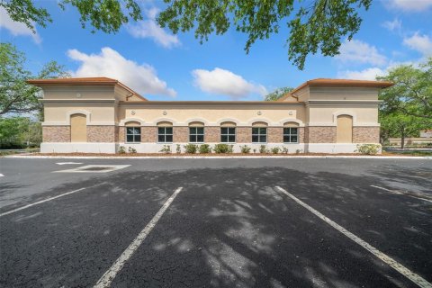 Commercial property in Saint Petersburg, Florida 510.96 sq.m. № 1657317 - photo 6