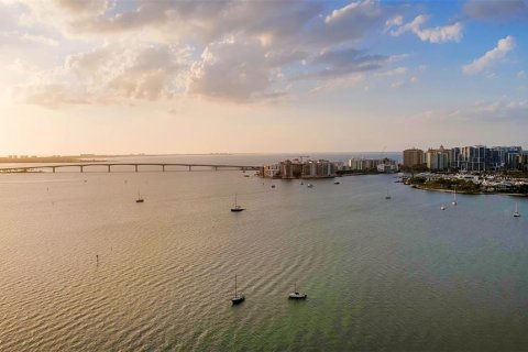 Купить виллу или дом в Сарасота, Флорида 9 комнат, 351.45м2, № 1723115 - фото 23