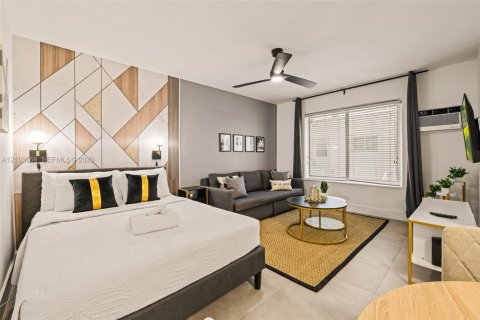 Copropriété à louer à Miami Beach, Floride: 37.16 m2 № 2407885 - photo 6