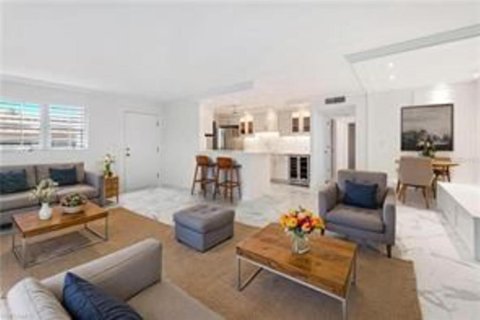Copropriété à vendre à Naples, Floride: 2 chambres, 133.13 m2 № 2297146 - photo 10