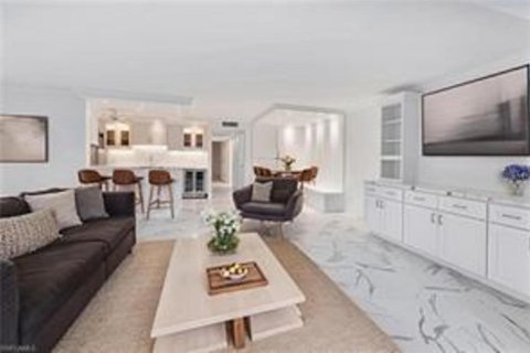 Copropriété à vendre à Naples, Floride: 2 chambres, 133.13 m2 № 2297146 - photo 25