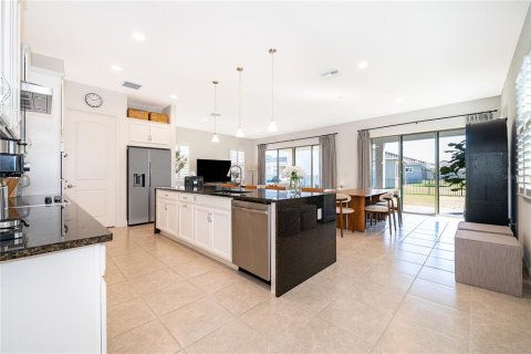 Casa en venta en Orlando, Florida, 3 dormitorios, 202.06 m2 № 2386040 - foto 9