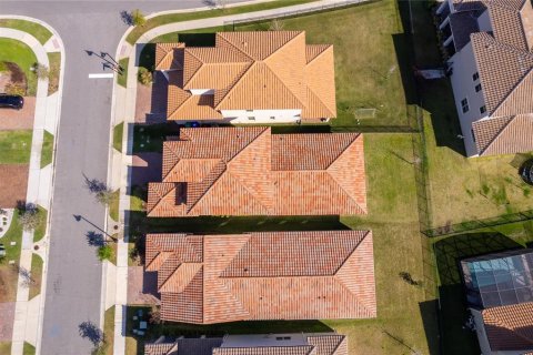 Casa en venta en Orlando, Florida, 3 dormitorios, 202.06 m2 № 2386040 - foto 25