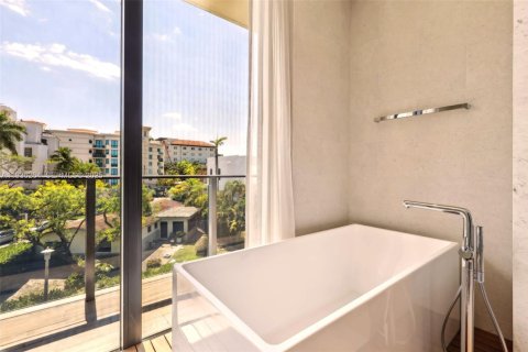 Купить кондоминиум в Майами, Флорида 3 спальни, 238.67м2, № 1994651 - фото 27