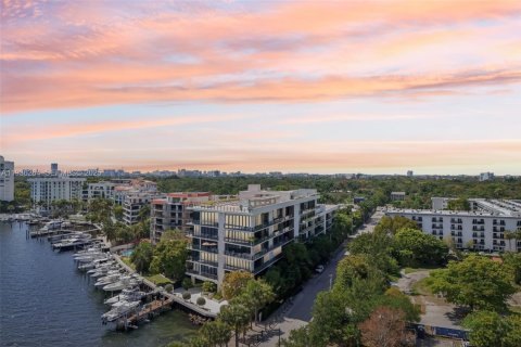 Купить кондоминиум в Майами, Флорида 3 спальни, 238.67м2, № 1994651 - фото 10