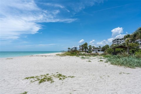 Condo in Venice, Florida, 1 bedroom № 2226589 - photo 30