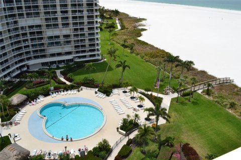Condo in Marco Island, Florida, 2 bedrooms  № 1240548 - photo 19