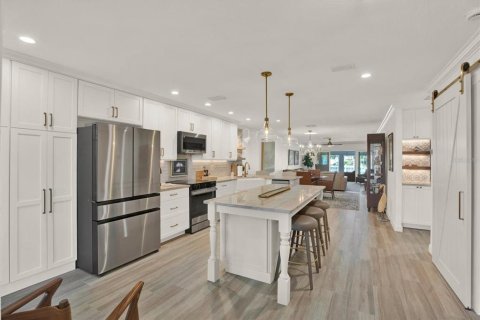 Casa en venta en Saint Petersburg, Florida, 2 dormitorios, 153.29 m2 № 2215817 - foto 13