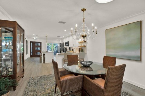 Casa en venta en Saint Petersburg, Florida, 2 dormitorios, 153.29 m2 № 2215817 - foto 10