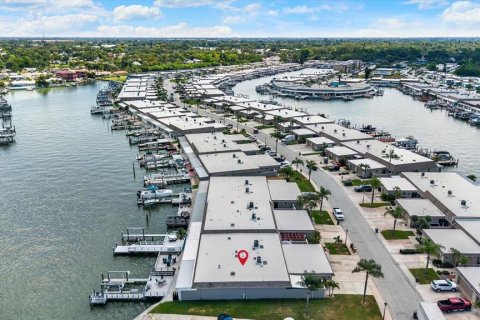 Casa en venta en Saint Petersburg, Florida, 2 dormitorios, 153.29 m2 № 2215817 - foto 30