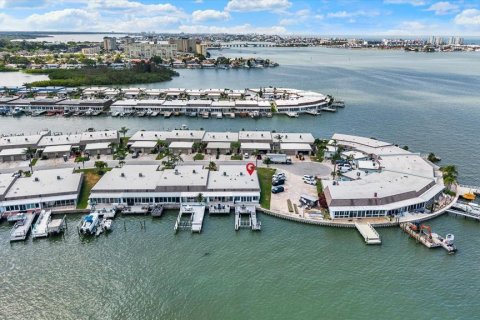 Casa en venta en Saint Petersburg, Florida, 2 dormitorios, 153.29 m2 № 2215817 - foto 29