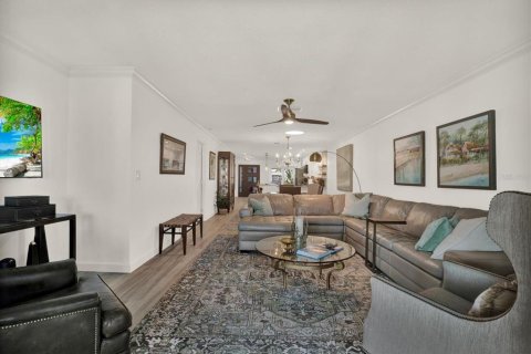 Casa en venta en Saint Petersburg, Florida, 2 dormitorios, 153.29 m2 № 2215817 - foto 12