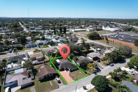 Купить виллу или дом в Холливуд, Флорида 4 спальни, 155.52м2, № 2033045 - фото 10