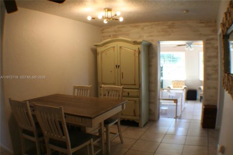 Купить виллу или дом в Холливуд, Флорида 4 спальни, 155.52м2, № 2033045 - фото 15