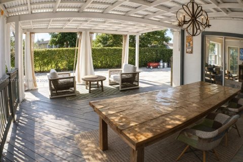 Купить виллу или дом в Холливуд, Флорида 4 спальни, 155.52м2, № 2033045 - фото 20