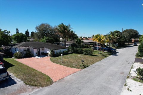 Купить виллу или дом в Холливуд, Флорида 4 спальни, 155.52м2, № 2033045 - фото 6