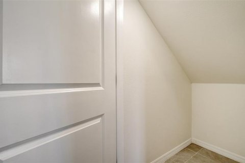 Villa ou maison à louer à Sarasota, Floride: 5 chambres, 244.43 m2 № 1883746 - photo 17
