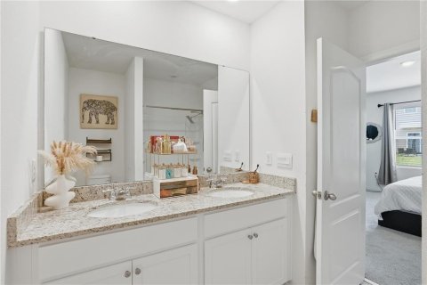 Villa ou maison à louer à Davenport, Floride: 3 chambres, 140.84 m2 № 2096856 - photo 25