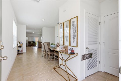 Villa ou maison à louer à Davenport, Floride: 3 chambres, 140.84 m2 № 2096856 - photo 4