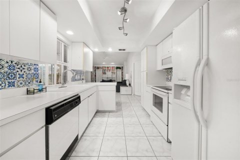 Villa ou maison à vendre à Sebring, Floride: 3 chambres, 159.61 m2 № 2151966 - photo 10