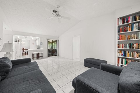Villa ou maison à vendre à Sebring, Floride: 3 chambres, 159.61 m2 № 2151966 - photo 9