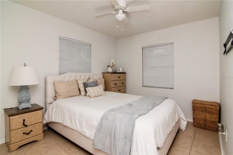 Villa ou maison à vendre à Tampa, Floride: 3 chambres, 74.14 m2 № 1805369 - photo 13