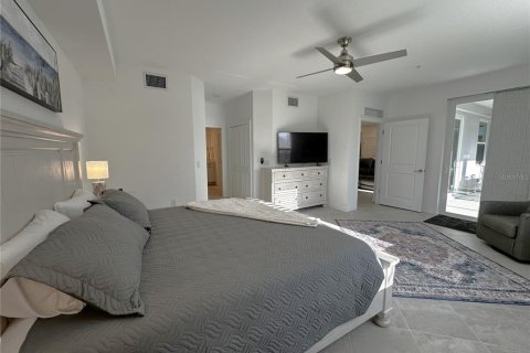 Apartment in Punta Gorda, Florida 3 bedrooms, 161.74 sq.m. № 1734201 - photo 14