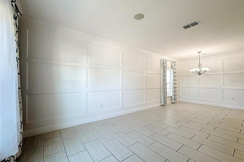 Casa en alquiler en Kissimmee, Florida, 4 dormitorios, 183.2 m2 № 1916900 - foto 5