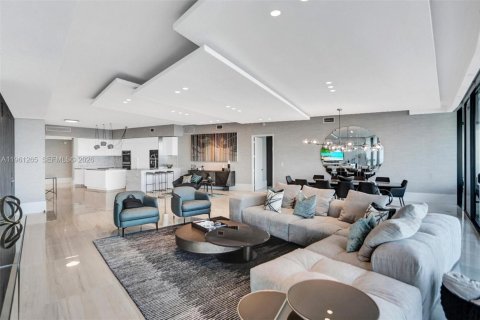 Condo in Aventura, Florida, 3 bedrooms  № 2026788 - photo 17