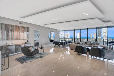 Condo in Aventura, Florida, 3 bedrooms  № 2026788 - photo 9