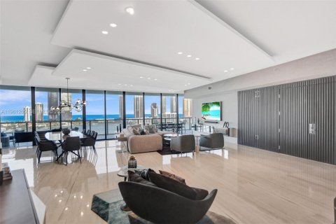 Condo in Aventura, Florida, 3 bedrooms  № 2026788 - photo 25