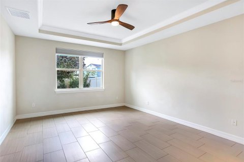 Casa en venta en Casselberry, Florida, 4 dormitorios, 247.4 m2 № 1837947 - foto 12