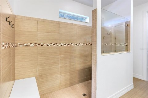 Casa en venta en Casselberry, Florida, 4 dormitorios, 247.4 m2 № 1837947 - foto 17