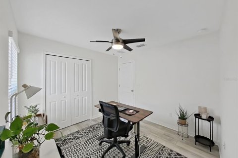 Villa ou maison à vendre à Apollo Beach, Floride: 4 chambres, 179.77 m2 № 2396828 - photo 29