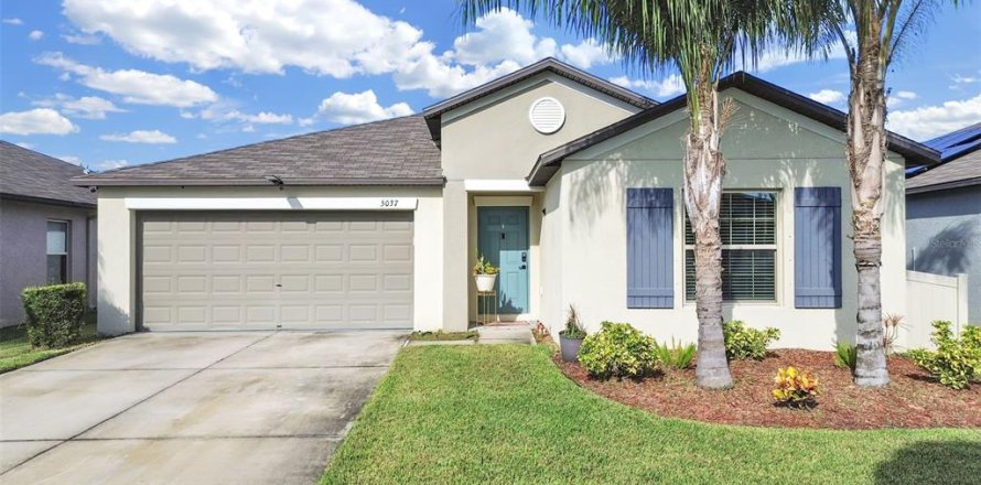 Villa ou maison à Apollo Beach, Floride 4 chambres, 179.77 m2 № 2396828