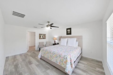 Villa ou maison à vendre à Apollo Beach, Floride: 4 chambres, 179.77 m2 № 2396828 - photo 20