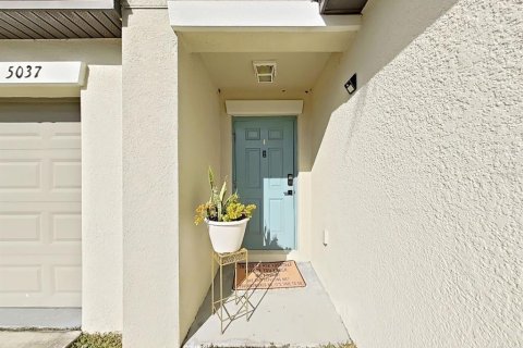Villa ou maison à vendre à Apollo Beach, Floride: 4 chambres, 179.77 m2 № 2396828 - photo 2