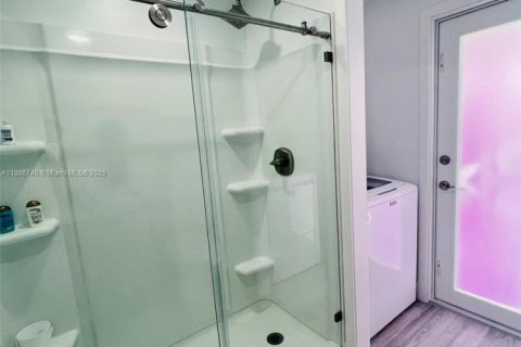 Villa ou maison à louer à Key Largo, Floride: 2 chambres, 101.08 m2 № 1981717 - photo 10