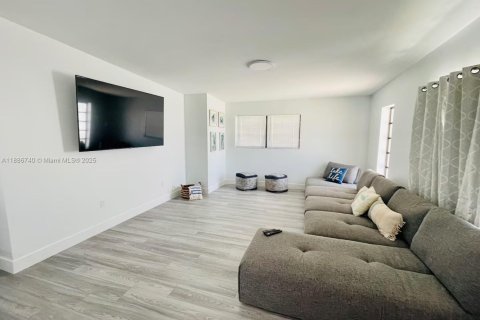 Villa ou maison à louer à Key Largo, Floride: 2 chambres, 101.08 m2 № 1981717 - photo 2