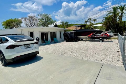 Villa ou maison à louer à Key Largo, Floride: 2 chambres, 101.08 m2 № 1981717 - photo 1