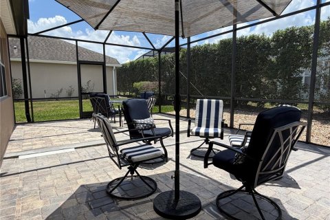 House in Davenport, Florida 2 bedrooms, 149.94 sq.m. № 2096387 - photo 6