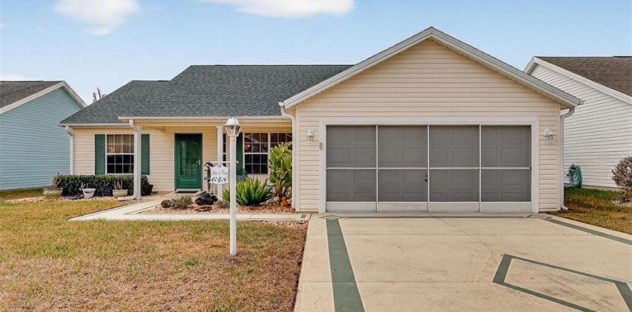 Villa ou maison à The Villages, Floride 3 chambres, 164.81 m2 № 2149185