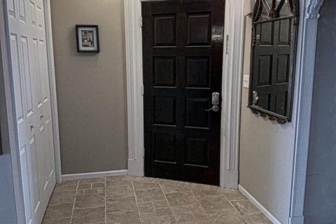 Condo in Lake Park, Florida, 2 bedrooms  № 2361708 - photo 10